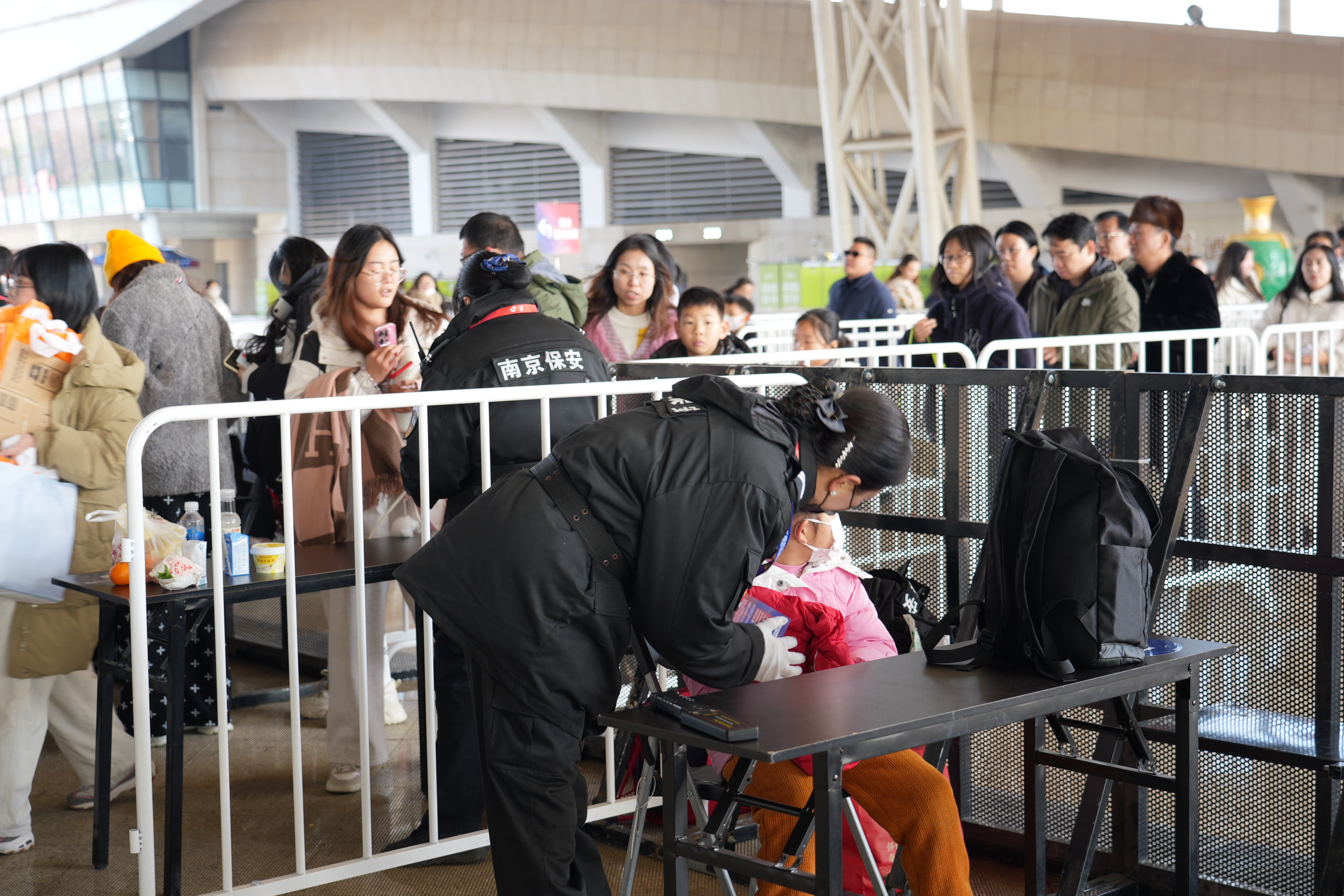 E:/25.12.10后 上傳網(wǎng)站留存/“安保鐵軍、硬核保障”2025系列報(bào)道四十一——乒超巔峰對(duì)決耀金陵 南京市保硬核護(hù)航筑平安/DSC06736.JPGDSC06736