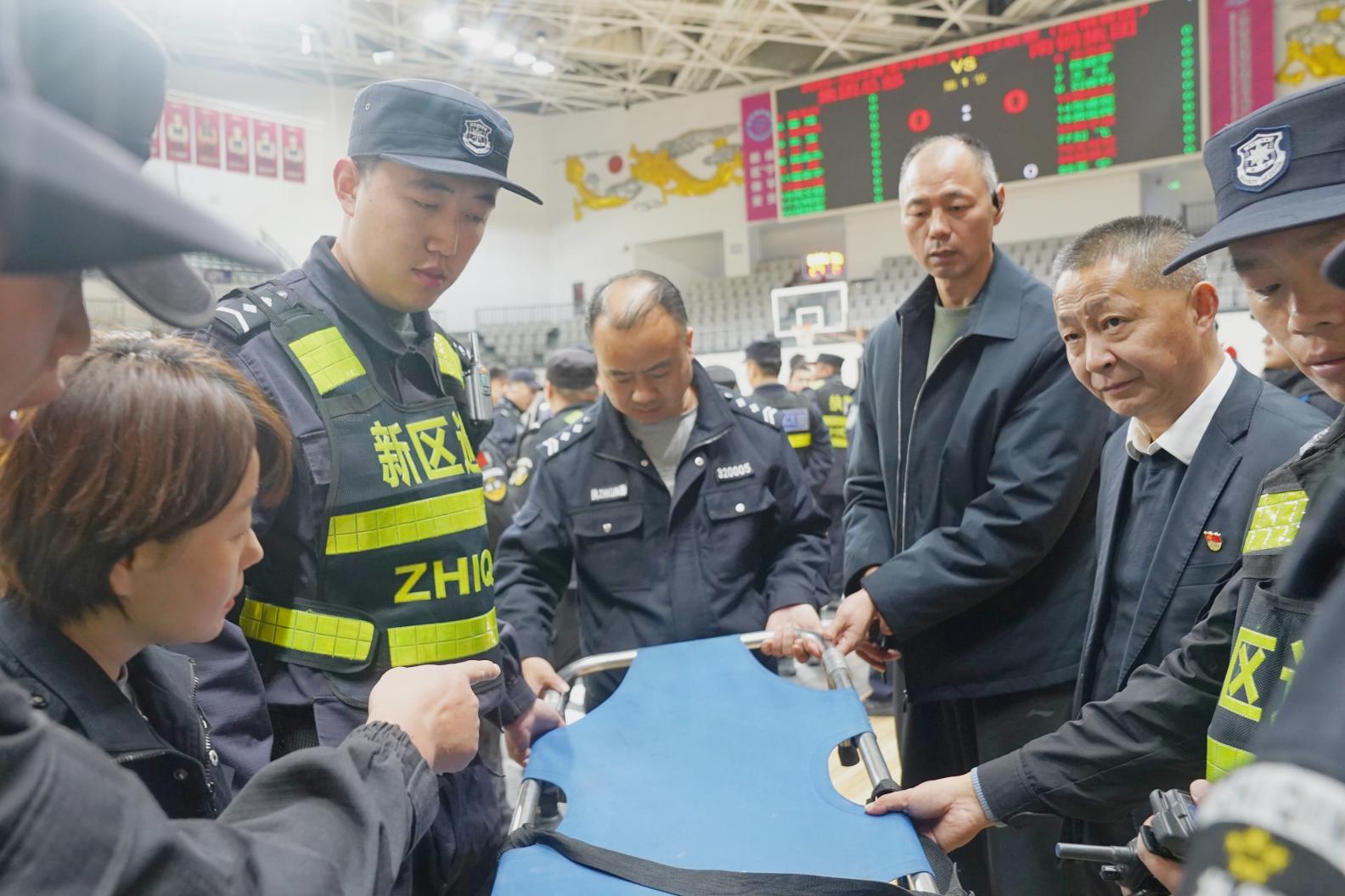 E:/25.12.10后 上傳網(wǎng)站留存/“保安衛(wèi)士”護(hù)航，熱血燃賽場！——南京市保安服務(wù)有限公司大廠分公司保障WCBA女籃聯(lián)賽激情開燃/照片/微信圖片_20251210133623_254_1.jpg微信圖片_20251210133623_254_1